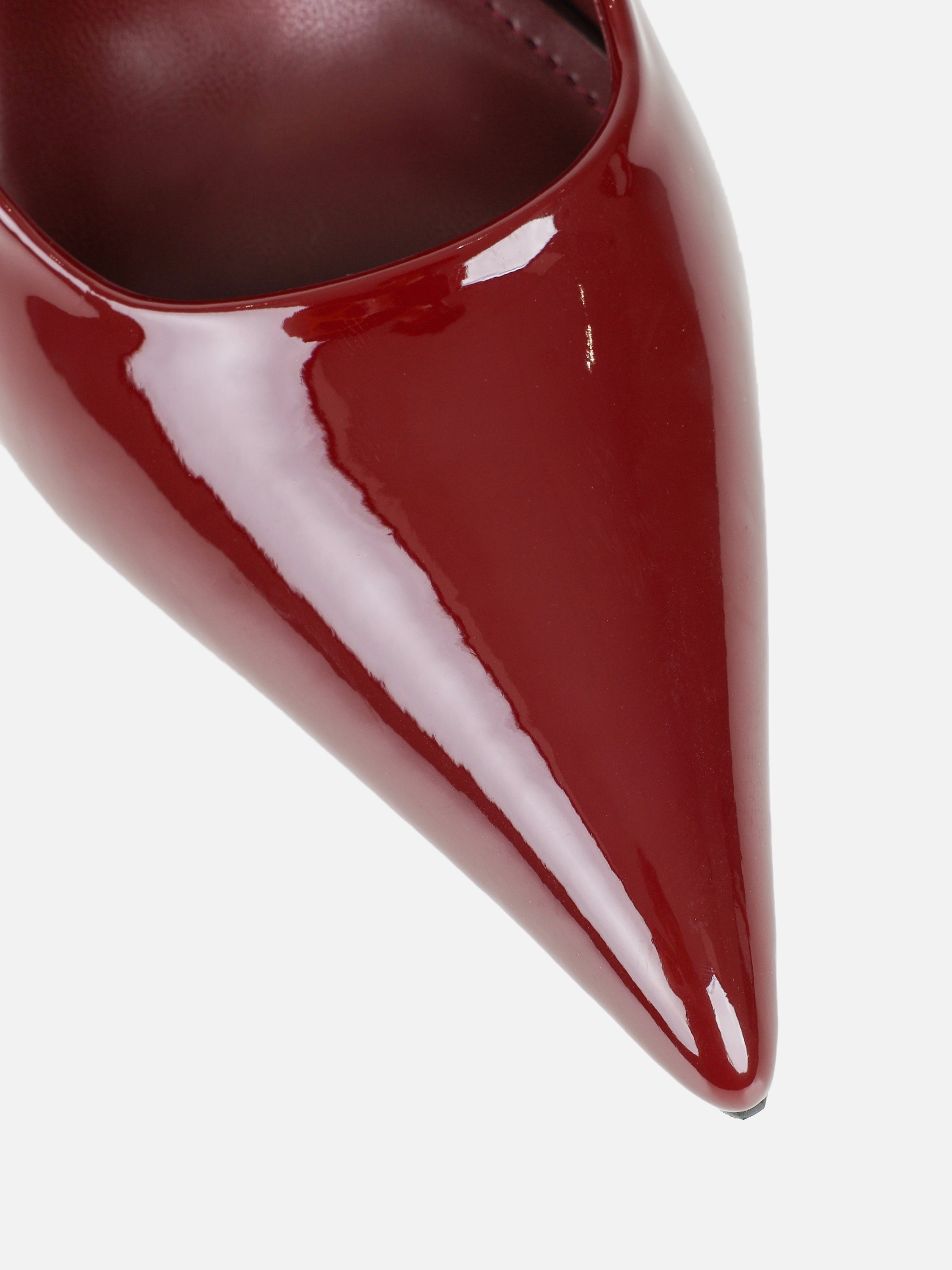 Alez Burgundy Patent Court Shoes