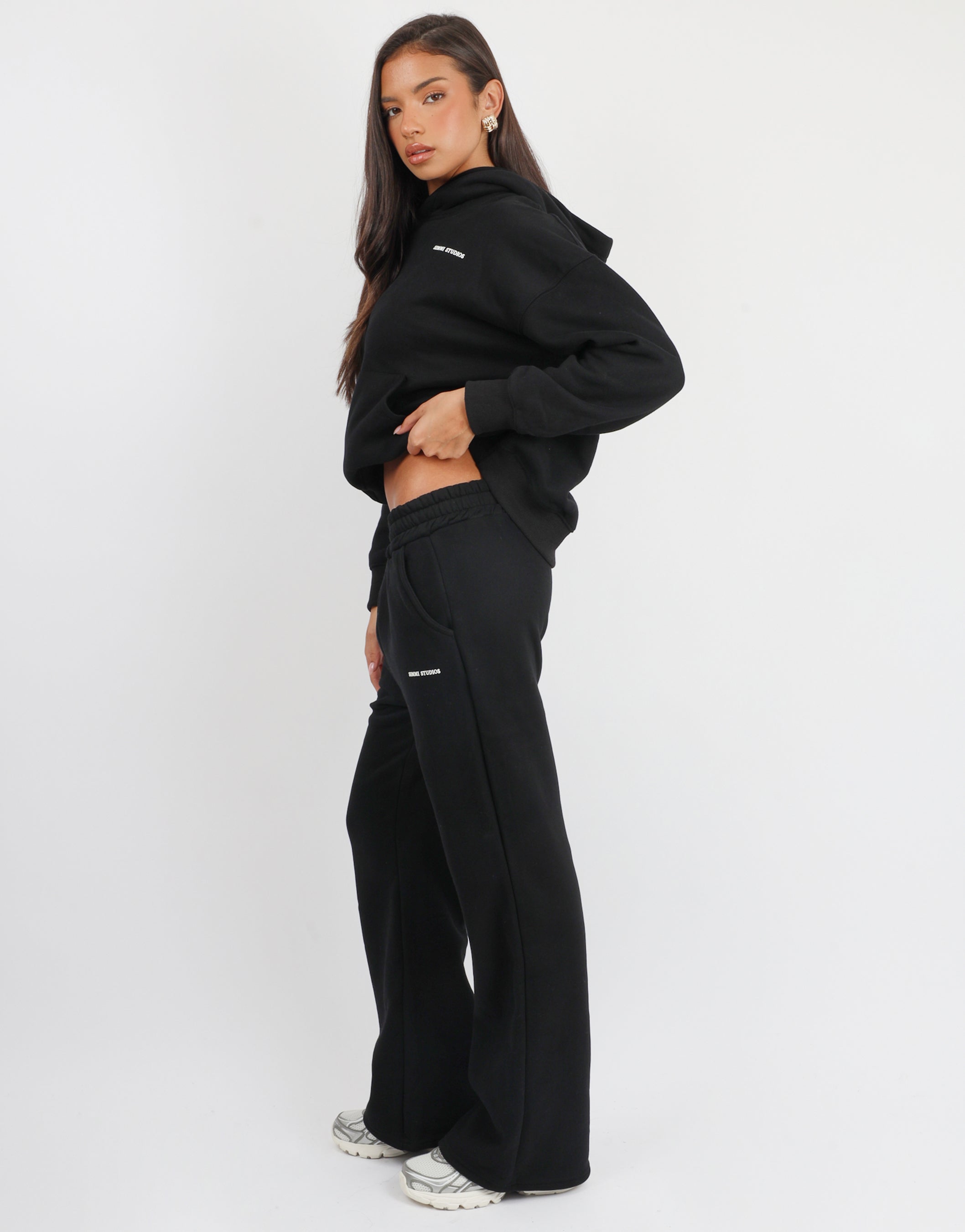 Colby Simmi Studios Essentials Flared Joggers in Black