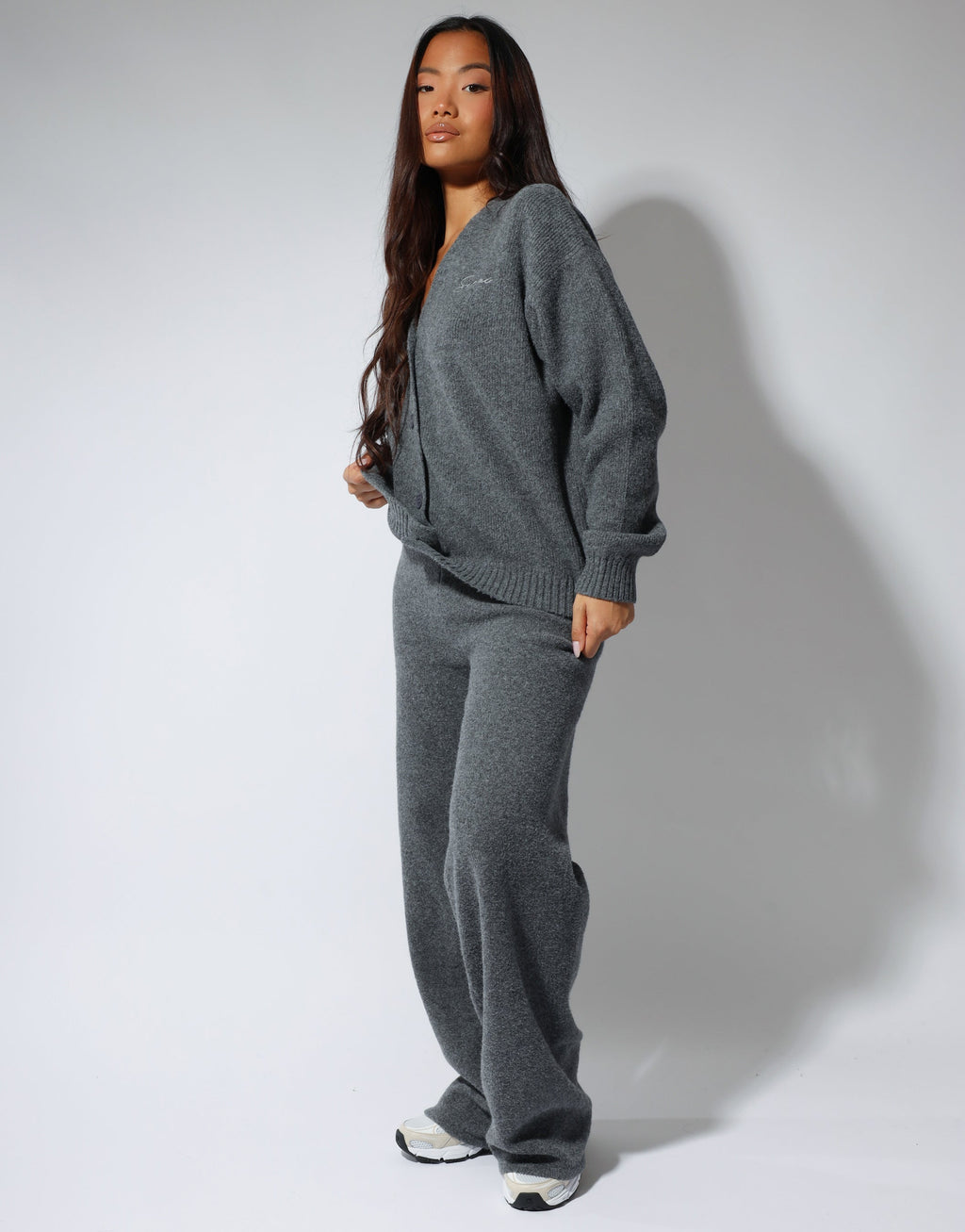 Alma Simmi studios soft touch cardigan in dark grey