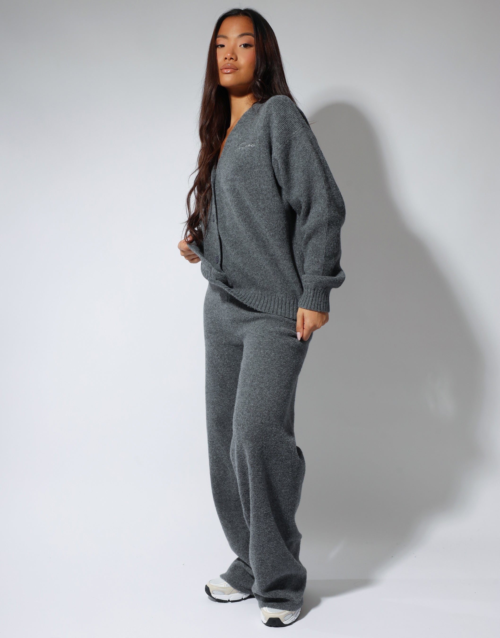 Alma Simmi studios soft touch cardigan in dark grey