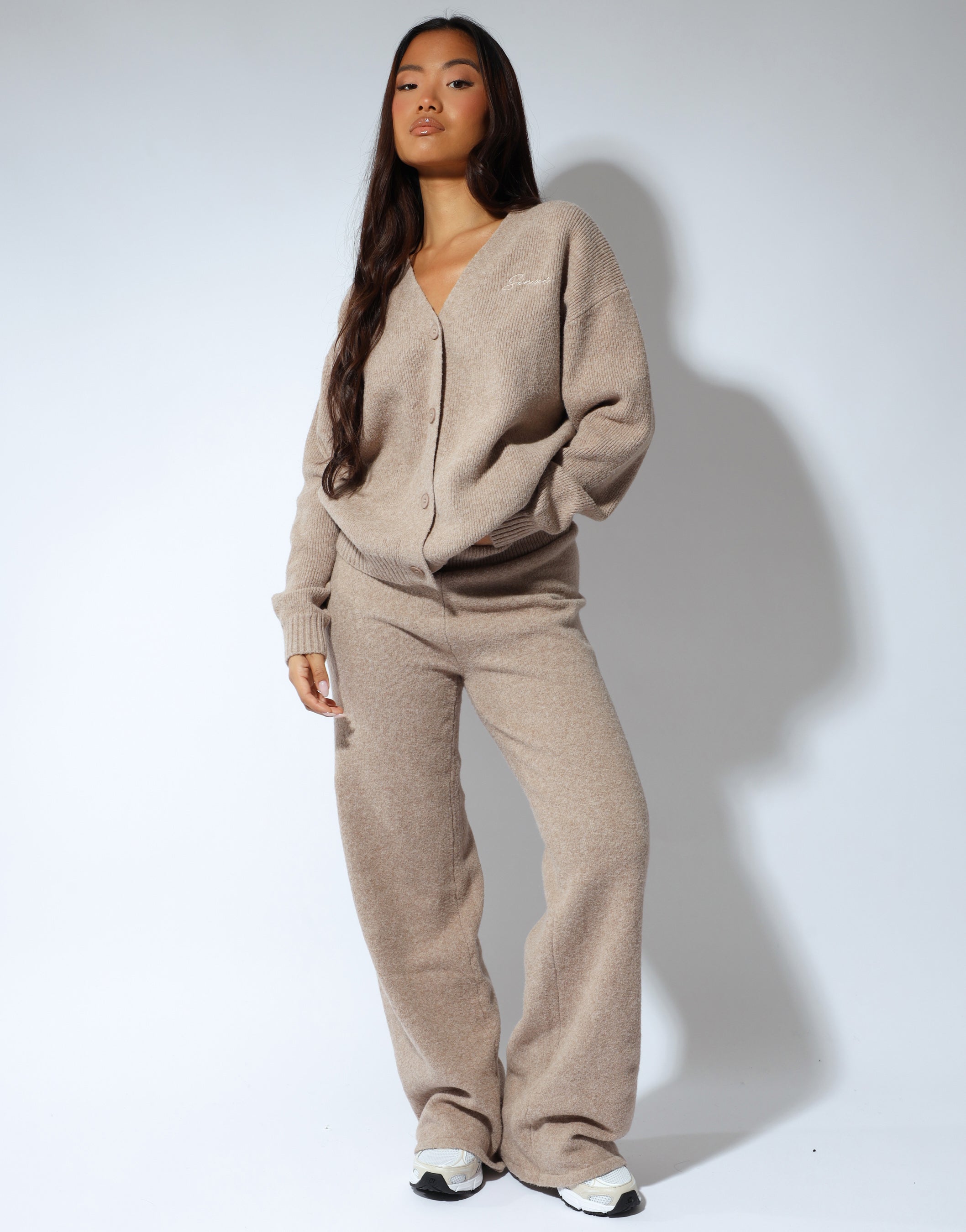 Alma Simmi studios soft touch cardigan in oatmeal