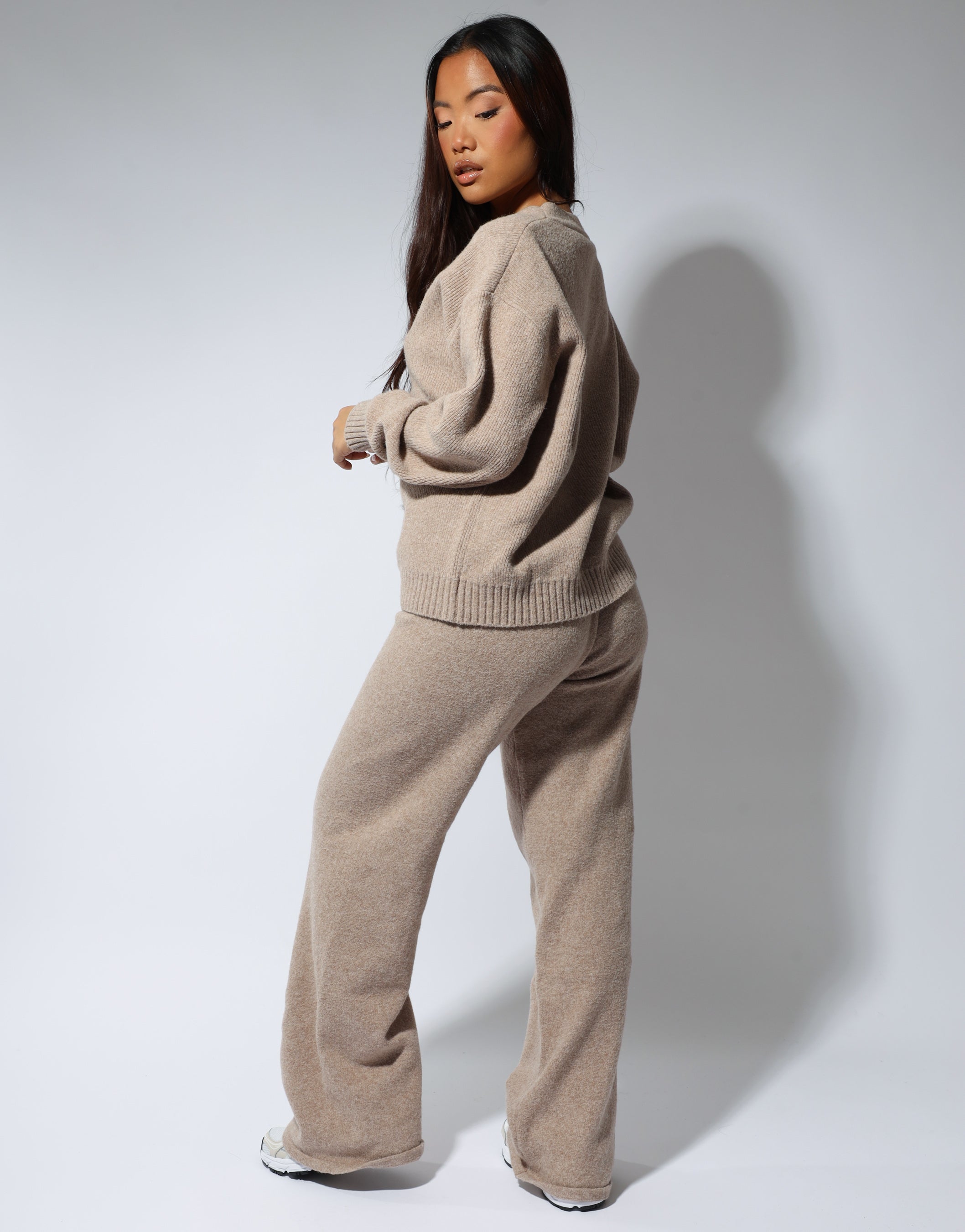 Alma Simmi studios soft touch cardigan in oatmeal