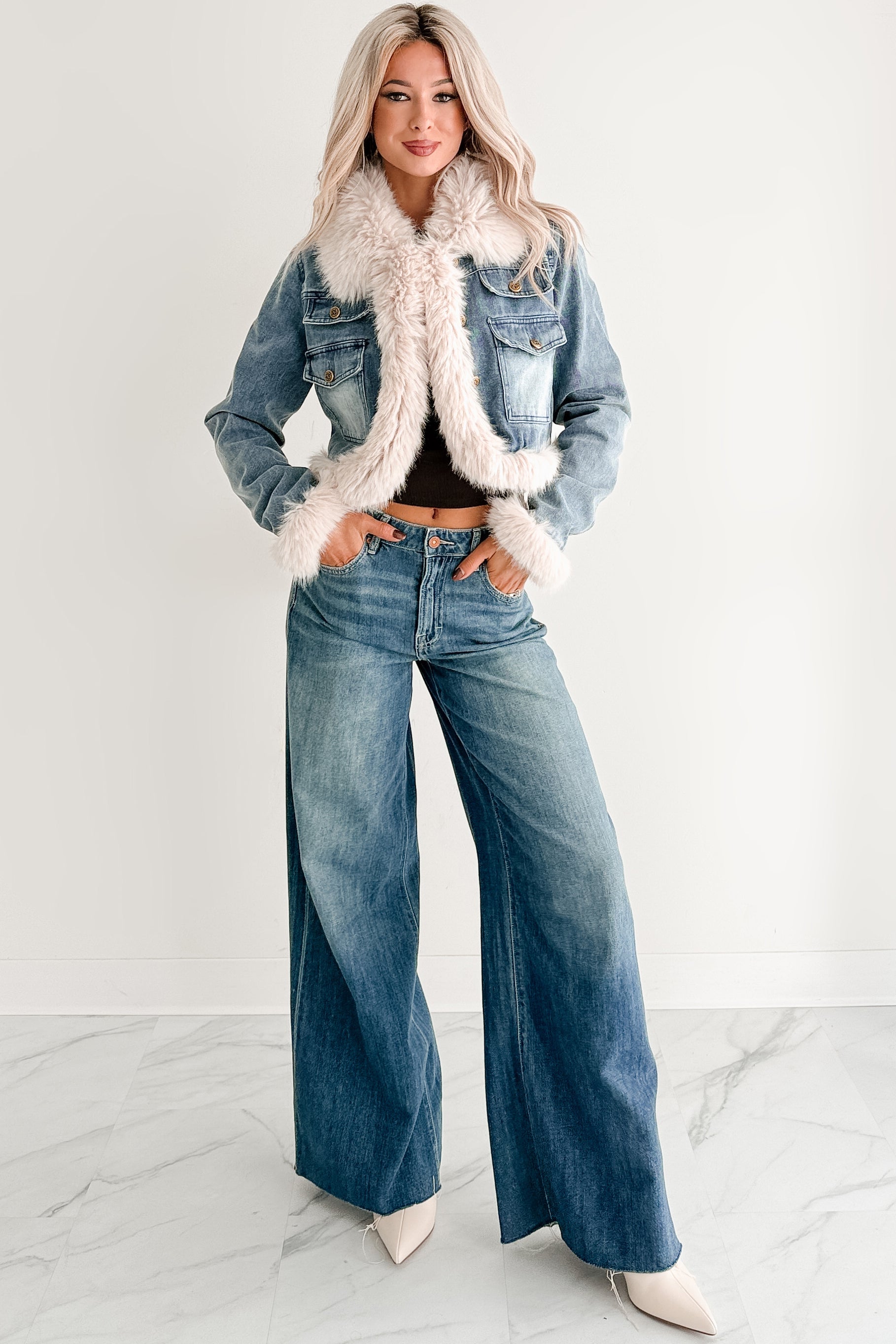 Aldo High Rise Wide Leg Hidden Brand Jeans (Medium Vintage)