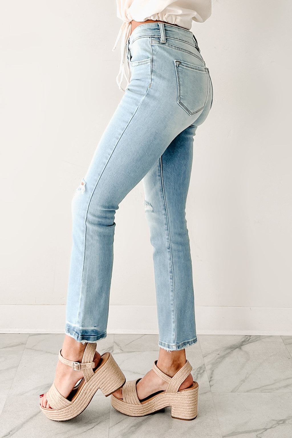 Koa Kick Flare Distressed Kancan Jeans (Light)
