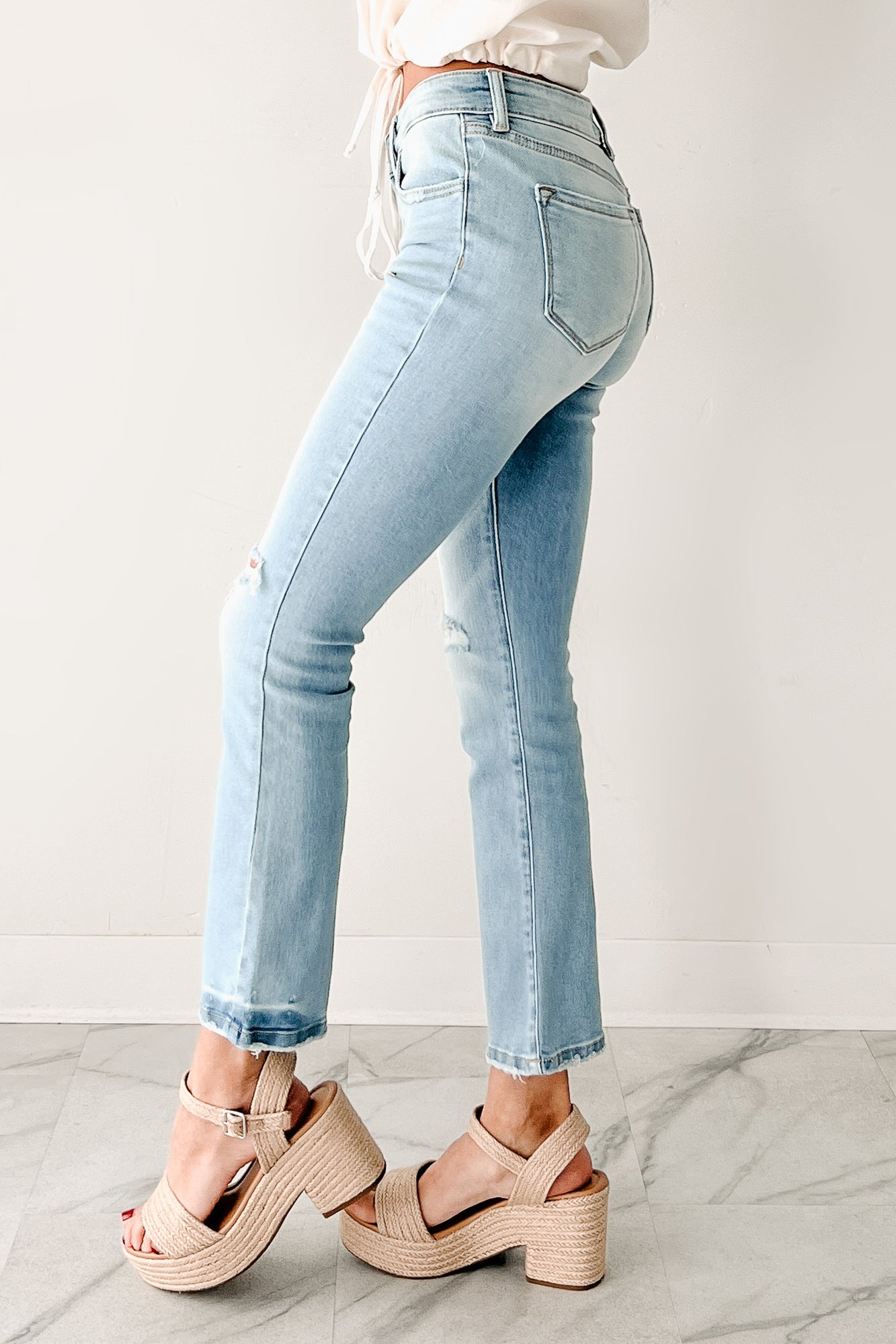 Koa Kick Flare Distressed Kancan Jeans (Light)