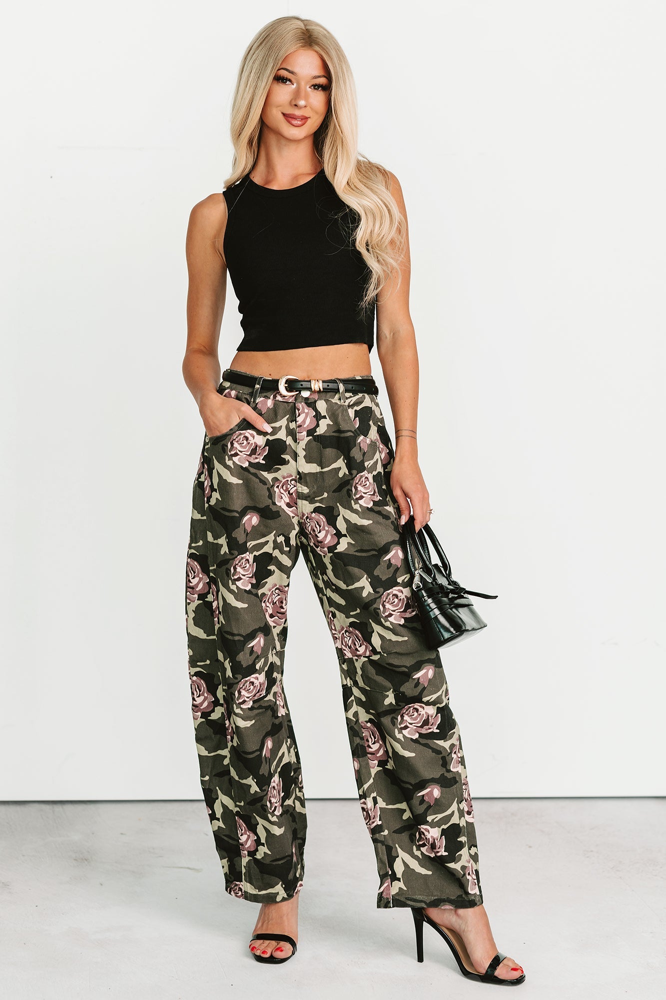 Dream On Ribbed Crop Tank (Black)