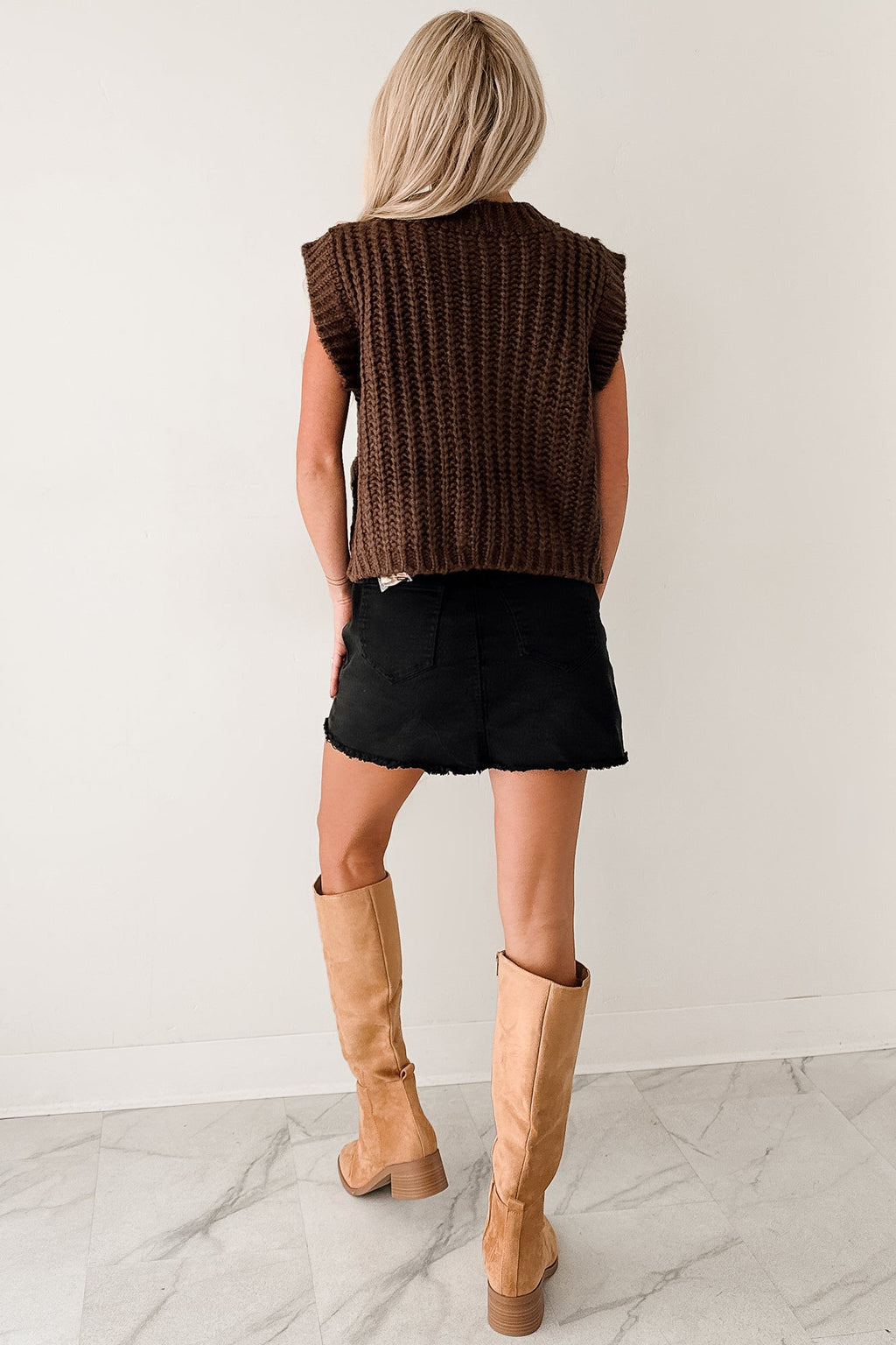 Amber Hours Sleeveless Sweater Top (Brown)